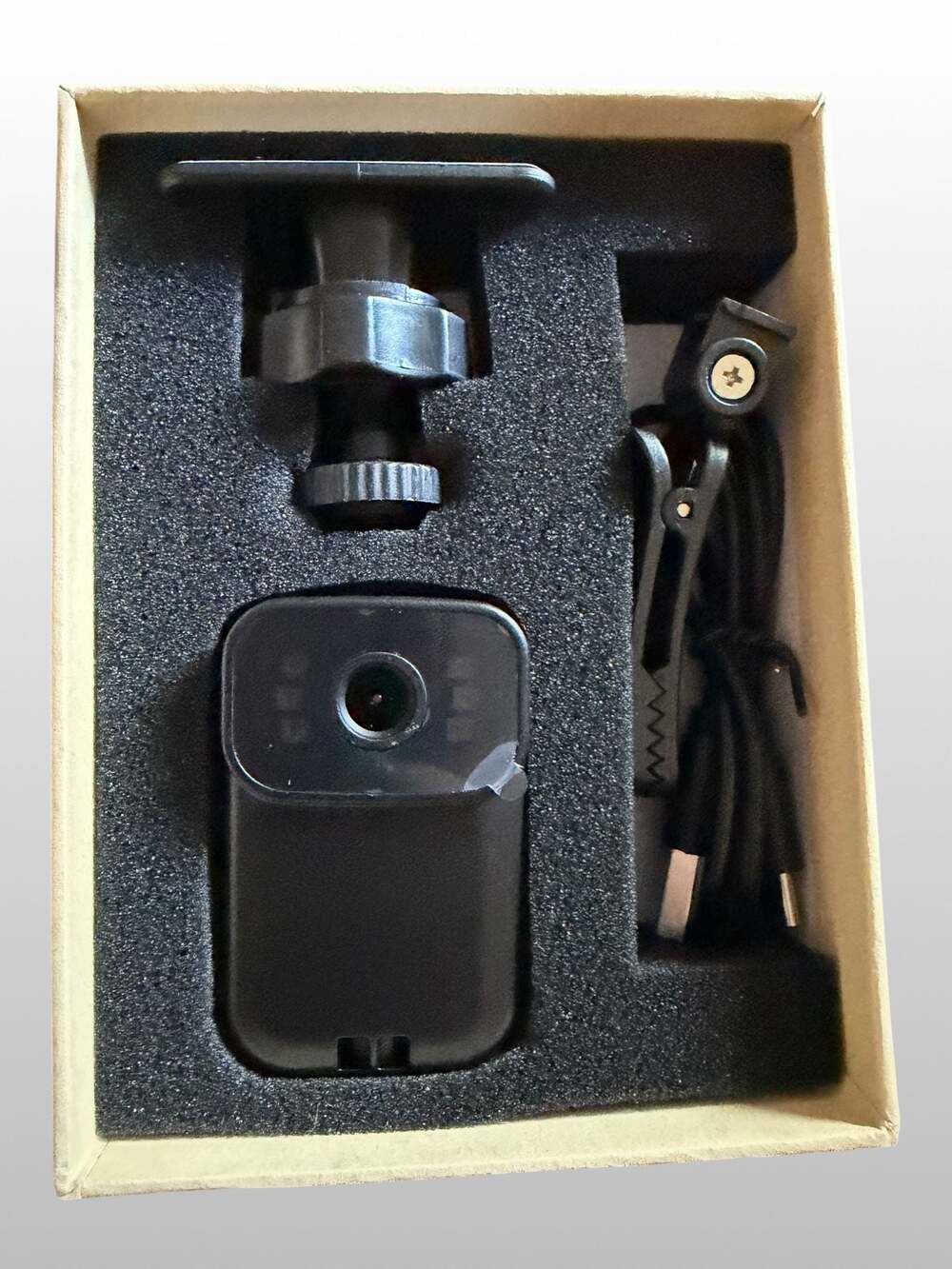 MD39 Mini Body Camera 1080P HD Portable Wearable Camera with 180° Rotatable Lens